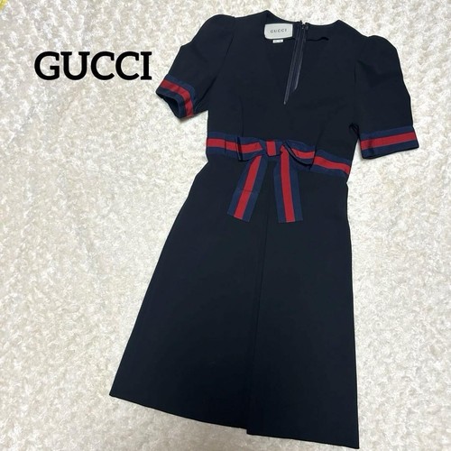 Autentico abito Gucci linea sherry lunghezza ginocchio manica corta taglia XS casual