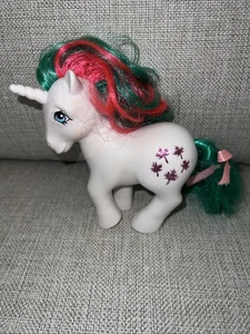 My Little Pony Gusty Hasbro 2016 Unicornio Hoja de Arce Gusty Rojo Verde Cabello - Imagen 1 de 3
