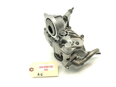 BMW 750I G12 2016-2019 4,4 L V8 motor bomba de aceite pieza fabricante original 52 k. Foto 1 de 4