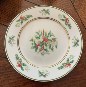 NORITAKE Japan HOLLY (#2228) Christmas Pattern 8 1/4" SALAD PLATES Set of 6 - Picture 1 of 3