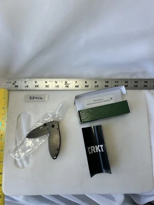 NUEVO EN CAJA CRKT Calamar Negro Lavado a Piedra Plegable Punto de Caída 2490KS Foto 1 de 4