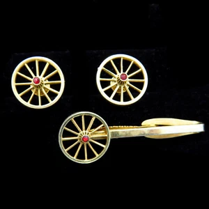 Vintage Hickok Wheel Cuff Links Tie Clasp Clip Wagon Bike Rotates Red Rhinestone - Picture 1 of 8