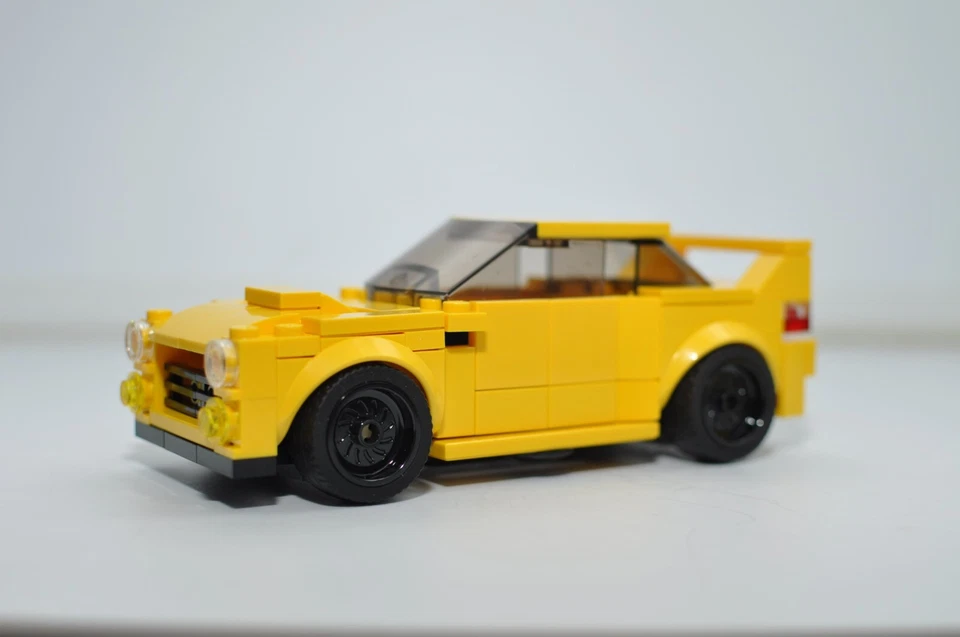 WRX sti Amarillo Bugeye Modelo Personalizado Construido y Compatible con Ladrillos LEGO® Foto 1 de 4