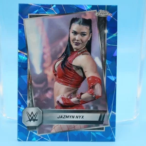 JAZMYN NYX 2025 TOPPS CHROME WWE SAPPHIRE - Bild 1 von 2
