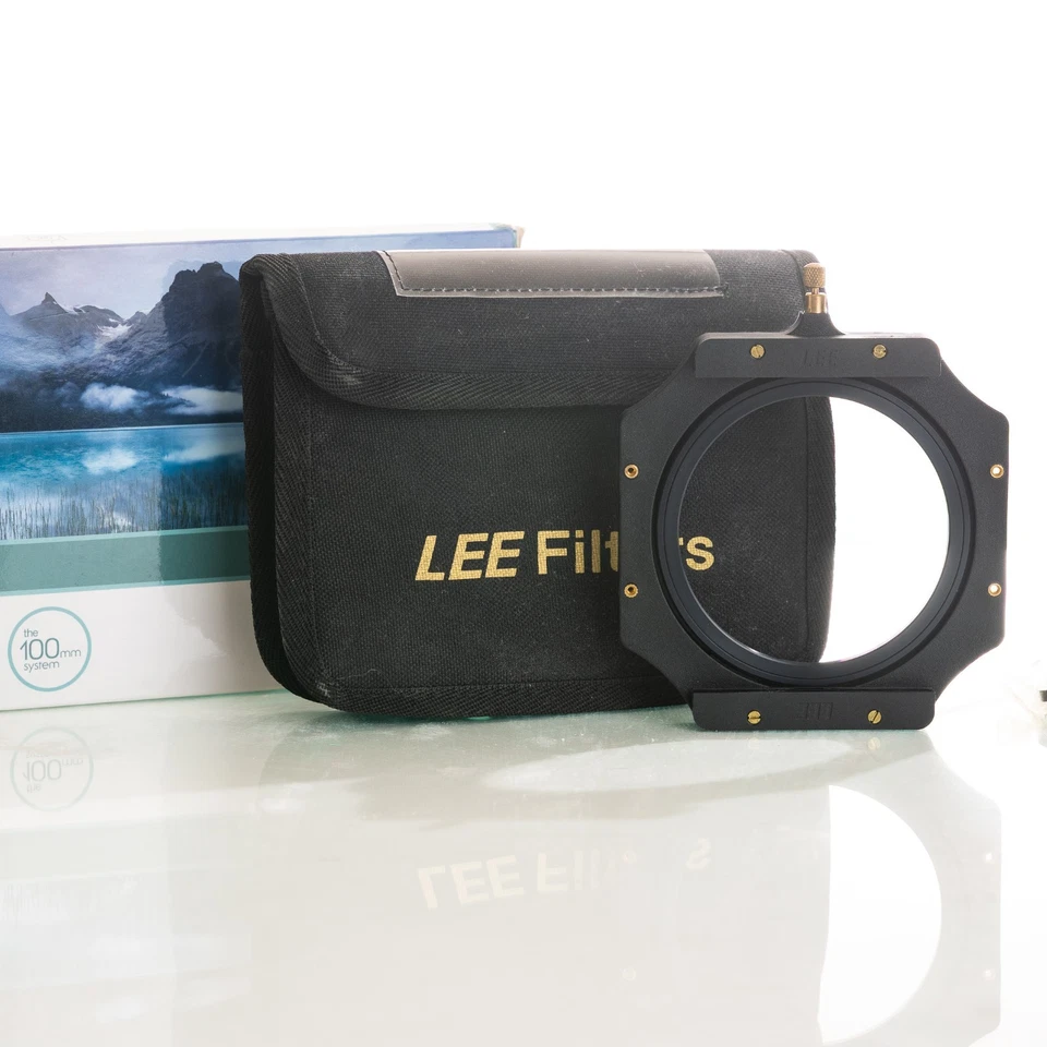 Lee Filters LEE100 Holder Filter Attachment System 82mm Lens Adapter - Image 1 of 1