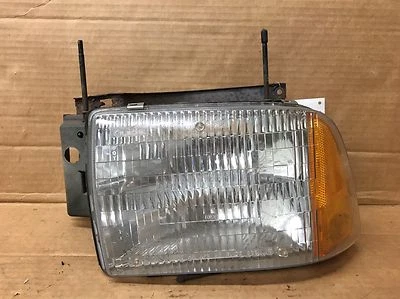 Faro izquierdo Chevy S10 Blazer 1997  Foto 1 de 3