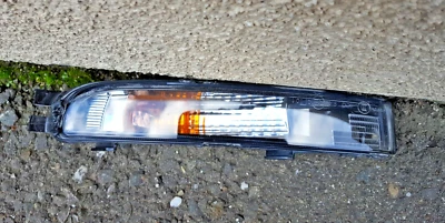 17 18 19 2017 2018 2019 VW VOLKSWAGEN ESCARABAJO LUZ INTERMITENTE DERECHA LÁMPARA OEM  Foto 1 de 4