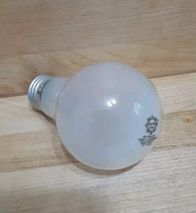 1[one] SINGLE BULB...SIGNATURE HOME ENERGY SOFT WHITE 60WATT[43] 750 lum like GE - Picture 1 of 6