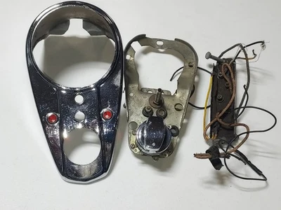 Harley Davidson FL Dash Board W/ Key Switch - Image 1 of 4