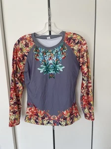 Rashguard Swim Top Womens Medium Multi-color Flowers Long Sleeve Lightweight - Picture 1 of 19
