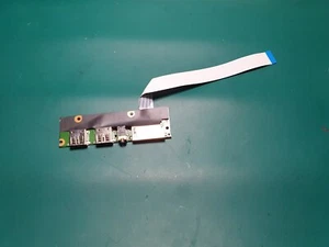 PORTATILE VOYO - SCHEDA LETTORE SCHEDE USB E SD / & NASTRO -- B511 - Foto 1 di 2