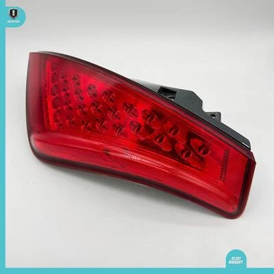 Luz trasera derecha Nissan Murano 2006-2007 OEM 22063841 Foto 1 de 4