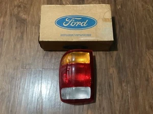 Ford Nos 1993-1997 Ranger Tail Light Assembly Splash 4x4 Super cab Xlt Light Oem - Picture 1 of 4