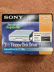 SONY MPF920-Z  3 1/2” FLOPPY DISK DRIVE - INTERNAL DRIVE - 1.44 MB - COLORS KIT - Picture 1 of 13