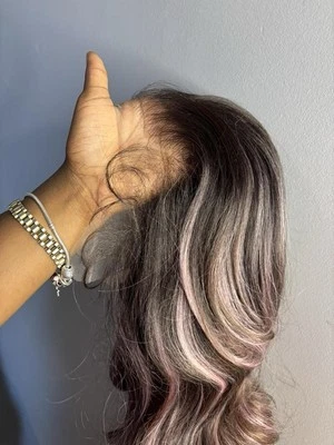 "Peluca de cabello humano frontal de encaje 30"" marrón rosa 13x6 HD" Foto 1 de 4