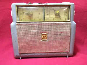 Vintage, 1953, Motorola Porta-Clock Model 53LC3, Portable, 4-Tube Radio (Read) - Picture 1 of 21