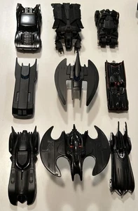 9 Mattel / HOT WHEELS BATMAN DIE CAST 1:50 MIXED LOT USED BATMOBILES & BATWINGS - Picture 1 of 24