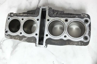 Jarra cilindros motor Yamaha FJ 1200 FJ1200 86 Foto 1 de 4