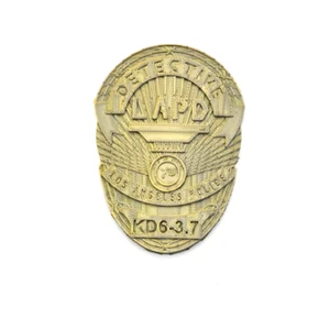 Blade Runner 2049 Officer K's badge gold Tone Prop Replica 3d Printed PLA - Bild 1 von 2