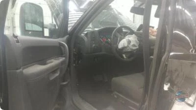 Alternador usado se adapta a: camioneta Chevrolet Silverado 2500 2012 125 amperios grado A Foto 1 de 4