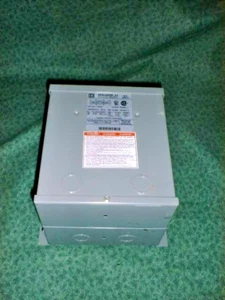 NEW Square D 1.5 KVA Transformer 1.5S1F (33599-G2B) - Picture 1 of 2
