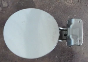 Mazda 3 BL 4/09-10/13 Fuel Flap (B) - Picture 1 of 2