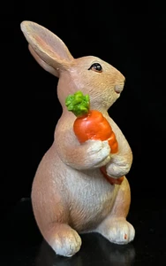 Bunny Carrying A Carrot 4" - New s - Picture 1 of 4