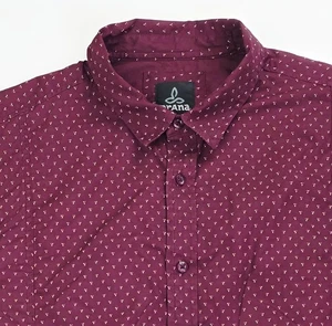 Camisa Prana Talla XL Para Hombres Borgoña Patrón Triángulo Manga Larga Cuello Dobladillo Logotipos - Imagen 1 de 12