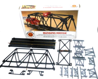 Bachmann HO Scale Electric Blinking Bridge  Set Item 46-1221 Box & Instructions - Image 1 of 4
