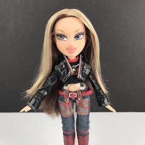Muñeca Bratz Rock Angelz Cloe 2001 MGA traje original - Imagen 1 de 13