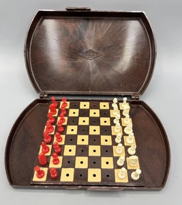 Vintage E.S. Lowe All Plastic Travel Set Chess - Picture 1 of 5