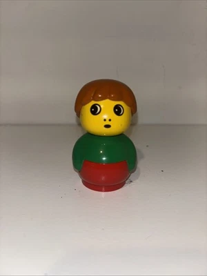 Lego Duplo Primo Figure Green Shirt Red Pants Vintage - Image 1 of 4