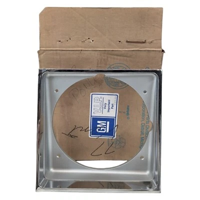 1977 Pontiac Ventura Headlight Bezel Left Driver Side NOS Foto 1 de 4