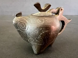 Chinese Bronze w/ Silver Inlay Water Dropper Scholar’s Tool (Original) - Picture 1 of 21