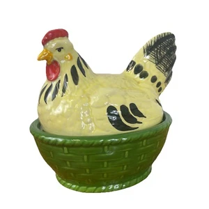 Ceramic Egg Basket with Hood Chicken and Hen Hand Painted by Zellerkeramik 90s - Picture 1 of 13