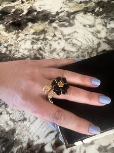 Swarovski ring By Michelle Monroe flower ring golden shadow sizes 6-7-8-9 - Picture 1 of 5