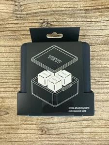 YETI Ice Tray โ๏ธ Navy Color - RARE & SOLD OUT - Limited Release - HTF ๐ฅ ๐ฅ ๐ฅ - Picture 1 of 10
