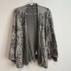 CAbi Gigi Leopard Cape Shawl Cardigan Sweater Grey One Size - Picture 1 of 4