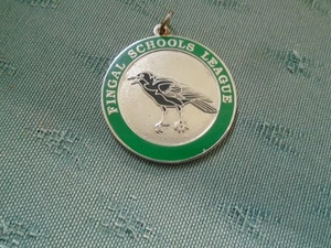 2015 FINGAL SCHOOLS LEAGUE ENAMEL GAA MEDAL - LEINSTER IRELAND - Picture 1 of 2
