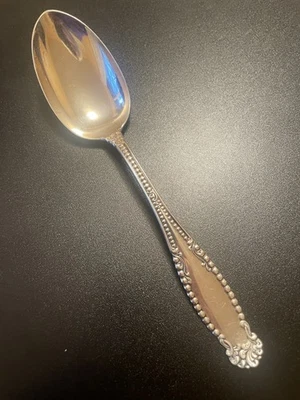 Cuchara para servir St. Paul de Holmes & Tuttle 1896 8"-usada muy buen estado. sin mono Foto 1 de 4