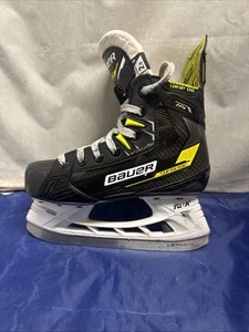 Bauer Supreme M4 Junior Ice Hockey Skate 2.5 D Motion Flex Max Left Skate Only - Picture 1 of 13