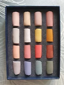Unison Artists Soft Pastel Box Set - 16 Half Sticks - Portrait Colours - Picture 1 of 3