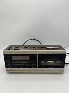 JC Penney 680-3070 AM/FM Alarm Clock Radio Stereo Clock Cassette Display TESTED! - Picture 1 of 9