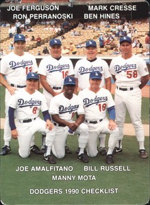 1990 Dodgers Mother's Card #28 Dodger Coaches/Joe Ferguson/Perranoski/Mark