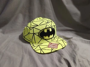 DC Batman Snapback Hat/Cap Geometric, Green/Yellow Fluorescent, OSFA - PRE-OWNED - Picture 1 of 11