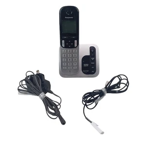 panasonic KX-TGC220E telefon bezprzewodowy z automatyczną sekretarką biały srebrny testowany - Zdjęcie 1 z 11