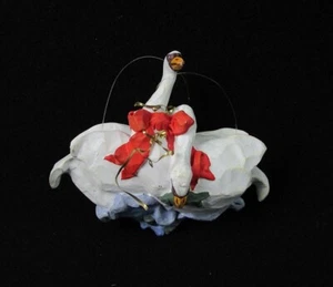 Vintage Department 56 NOAH'S ARK ORNAMENT ~ #8975-3 ~ Pair of Swans - Picture 1 of 3