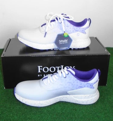 Tênis de golfe feminino FootJoy Performa novo na caixa, branco/roxo, 7 médio, 99207 - Imagem 1 de 4