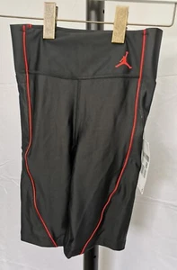 Nike Air Jordan Utility Women's Leggings Shorts XS Tight Fit Gym - Picture 1 of 5