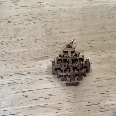 500 peças pingentes cruzados de madeira de oliveira berloques corte a laser feitos à mão Terra Santa Jerusalém - Imagem 1 de 4